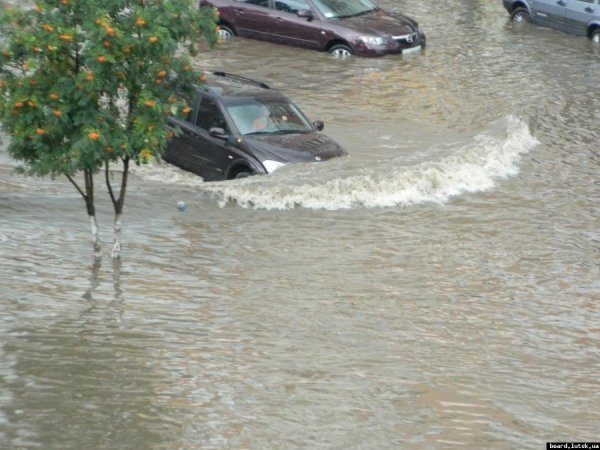 Луцьк знову плаває. ФОТО. ВІДЕО