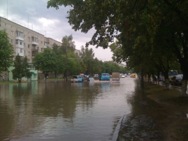Луцьк знову плаває. ФОТО. ВІДЕО