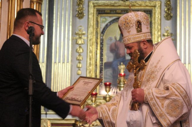 Владика Михаїл відправив різдвяну службу у кафедральному соборі Луцька. ФОТО