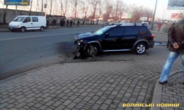 У Луцьку аварія «лоб в лоб». ФОТО