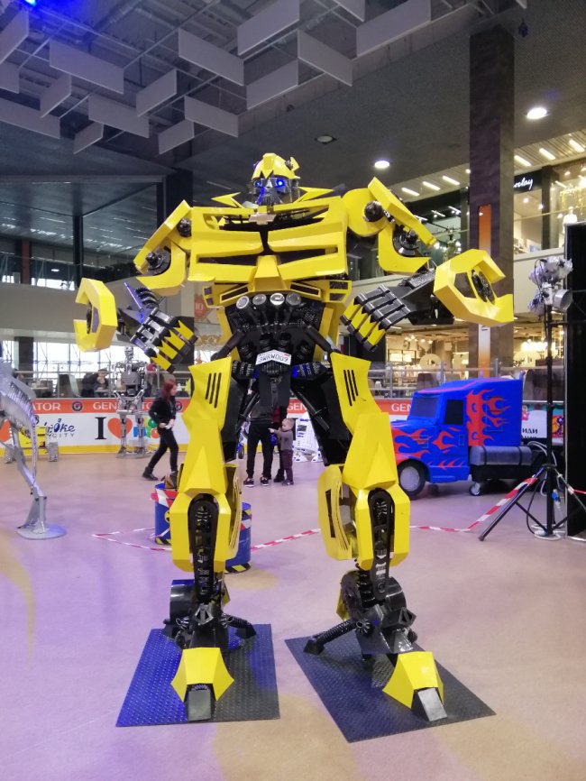 Поспішайте відвідати незвичайні виставки у ТРЦ «ПортCity»*