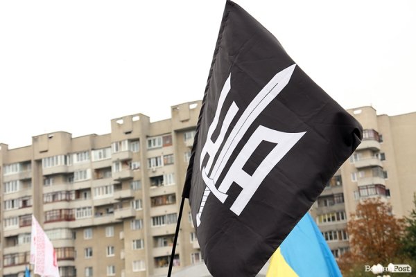 Як опозиція мітингує під Волинською ОДА. ФОТО