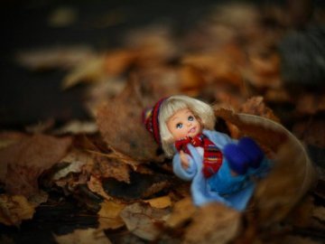 Жінка пояснила, чому покинула в Луцьку двох малих дітей. ВІДЕО