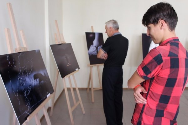 Шведський фотохудожник презентував свої світлини у Луцьку. ФОТО