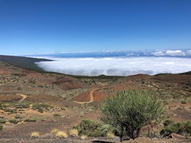 Мандрівник з Луцька піднявся на найвищу точку Іспанії. ФОТО