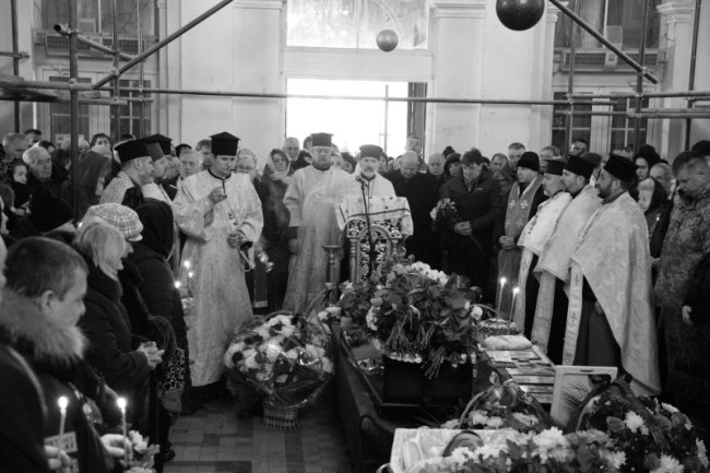 У Луцьку попрощалися із двома Героями Миколою Мялковським та Романом Образцовим