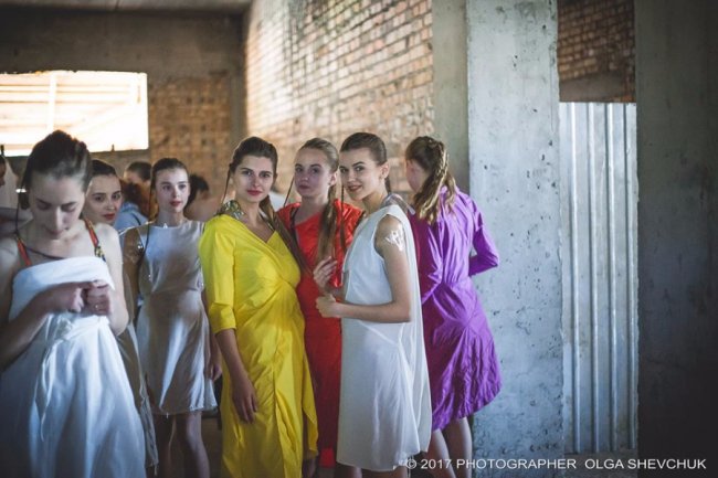 Другий день Lutsk Fashion Weekend: як будівництво перетворили на модний подіум