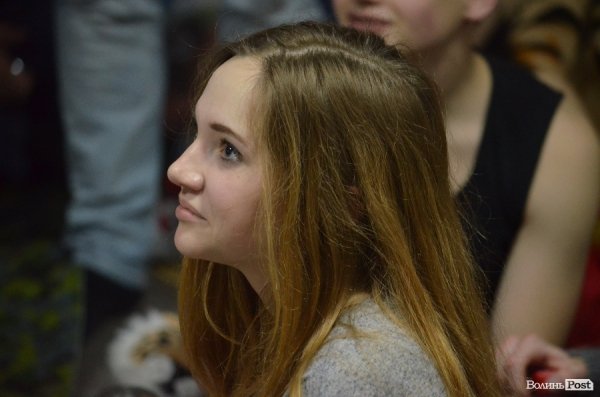 Як лучани всю ніч дивилися новорічні фільми. ФОТО 