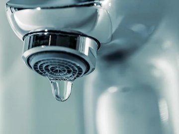 Повідомили, коли на ЛПЗ з'явиться гаряча вода 