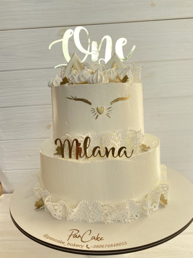 Волинянка покинула успішну кар'єру аудитора заради кондитерського фаху. ФОТО