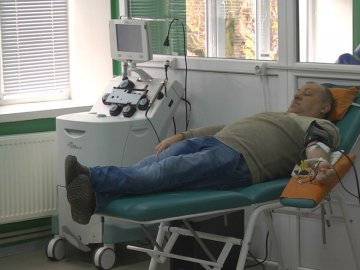 Волинян закликають здавати кров: хто може стати донором