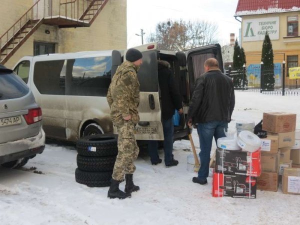 На Схід поїхали волонтери з Луцька