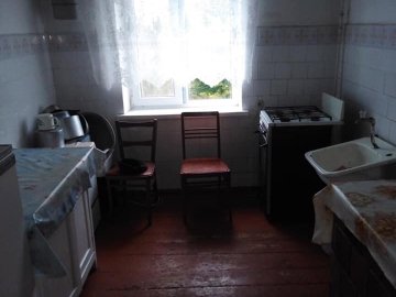 Дитині-сироті з Волині вручили ключі від квартири