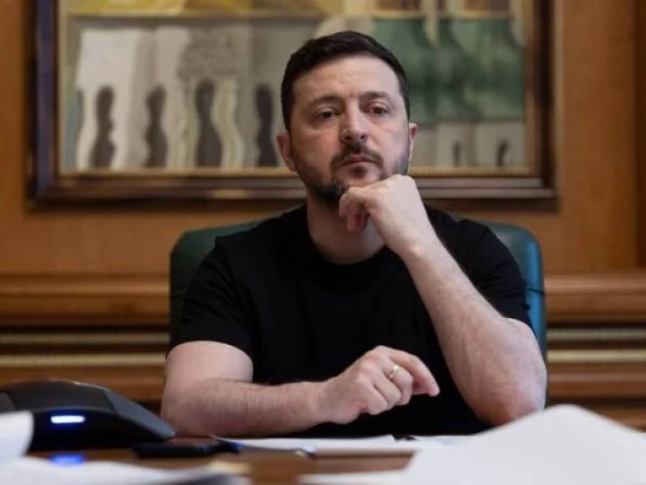 Зеленський підписав закон про військові почесті героям, чиї тіла не повернули