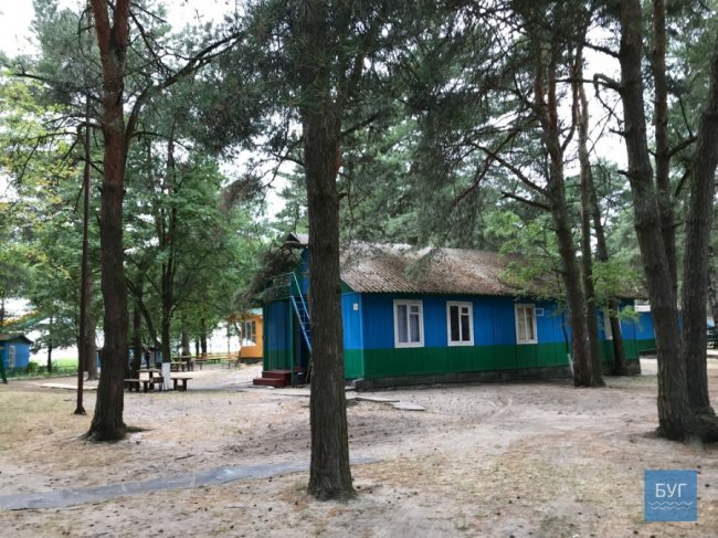 Обмілілий Світязь та дорогі пончики: чим зустрічає туристів урочище Гряда. ФОТО