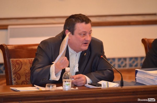 Сесія Волиньради: годинники, гаджети та «Однокласники». ФОТО