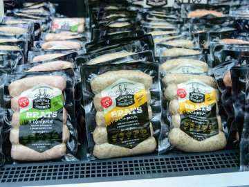 Вперше в Україні: на Lutsk Food Fest презентували принципово нові ковбаски*