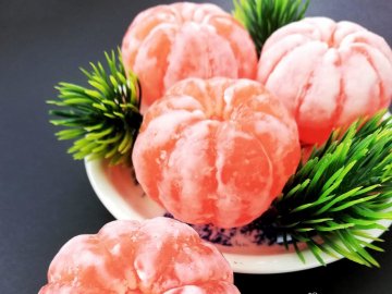 Волинянка робить мило, яке хочеться з'їсти