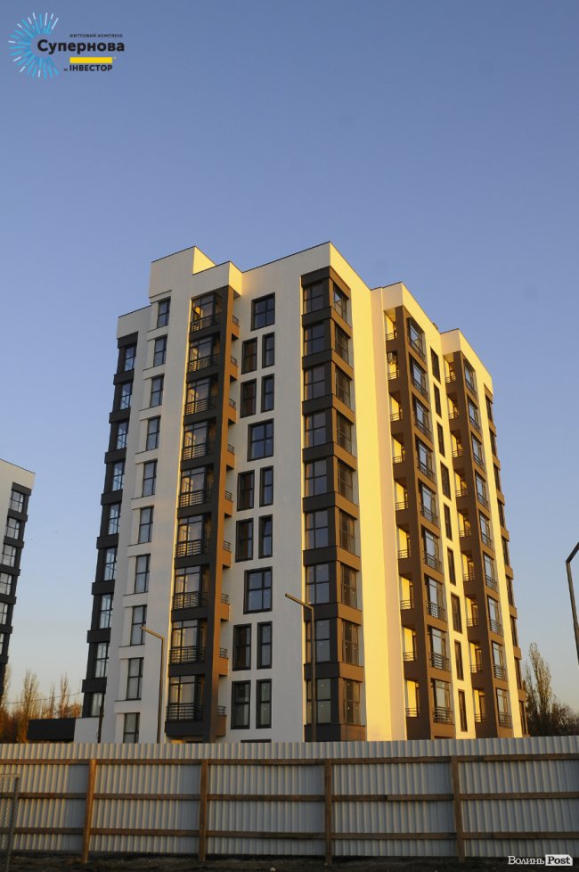 Звіт з будівництва ЖК «Супернова»: у четвертому будинку встановлюють вікна*