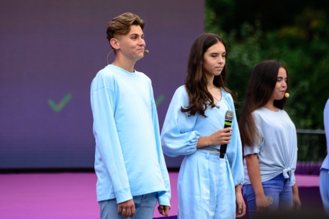 «Ми об’єдналися, щоб помирити українців»: найцікавіше з виступу Ігоря Палиці на з’їзді партії «ЗА Майбутнє»