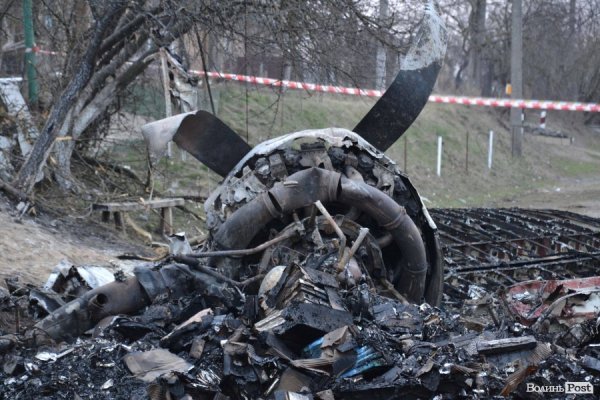 Подробиці падіння літака поблизу Луцька. ФОТО