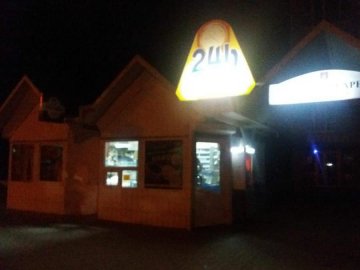 Луцькі муніципали виявили нічні «алкогольні» точки