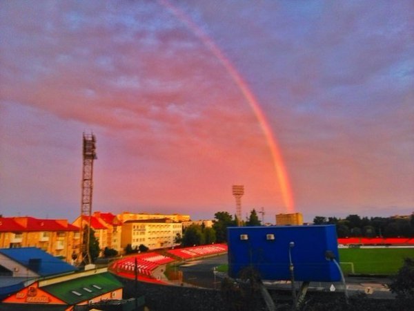 Луцька незвичайна веселка: реакція соцмереж. ФОТО