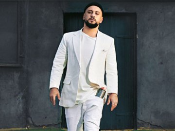 Популярний співак з Луцька MONATIK презентував новий альбом