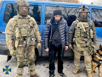 На Тернопільщині затримали агента ФСБ, який готував ракетний удар по енергооб'єктах на Заході
