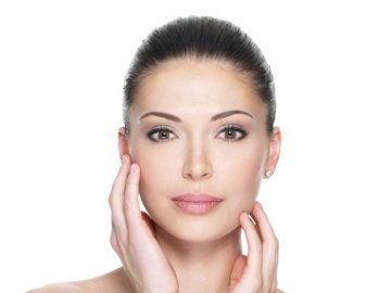 Догляд за обличчям: крок за кроком*