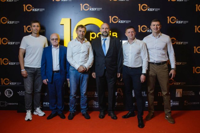 Найбільшій будівельній організації України - 10 років. Хто з волинян був на святкуванні? ФОТО*