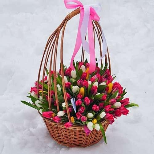 Квіти в День закоханих з доставкою в Києві: сюрприз забезпечений*