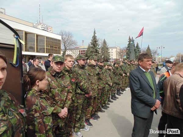 «Нові люди – нова влада», - віче у Луцьку. ФОТО. ВІДЕО