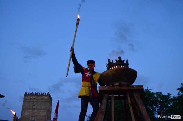 «Ніч у Луцькому замку-2013» стартувала. ФОТО 
