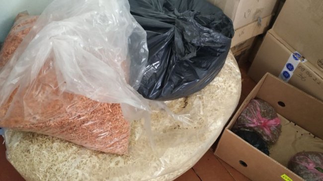 Жінки на Волині готують сухий борщ для воїнів. ФОТО. ВІДЕО