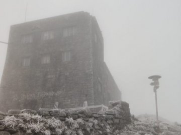 У Карпатах вдарив мороз до -8 градусів