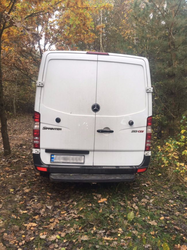 На Волині затримали два Mercedes «забиті» мішками з м’ясом