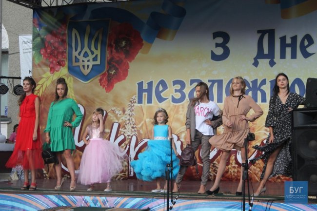 У Нововолинську вибрали найкращу юну красуню міста. ФОТО