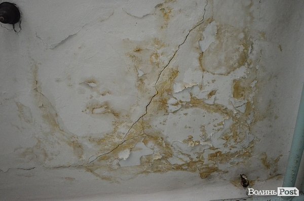 У Луцьку будинок Косачів тріщить по швах. ФОТО