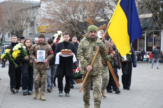 У Луцьку попрощалися з 21-річним Героєм Михайлом Трофимуком
