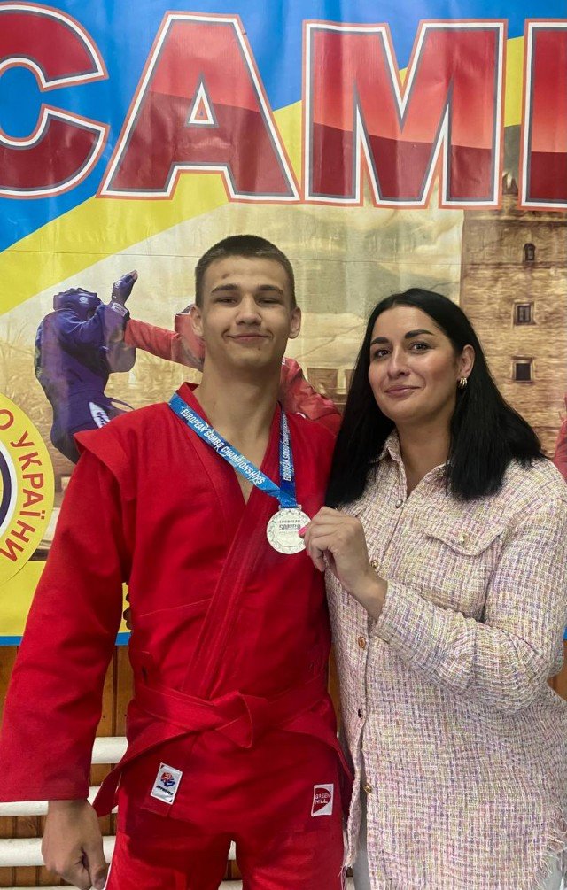 Лучанин завоював срібло на чемпіонаті Європи з боротьби самбр