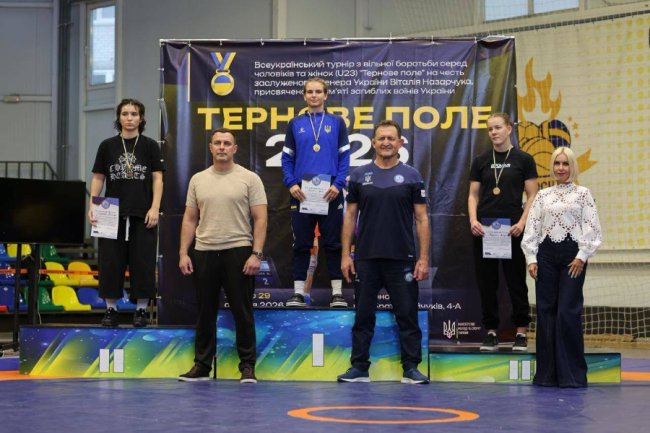 Волинська борчиня поїде в Лас-Вегас на чемпіонат світу. ФОТО