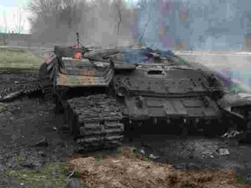 Росія за минулу добу втратила 200 військових та 10 артилерійських систем