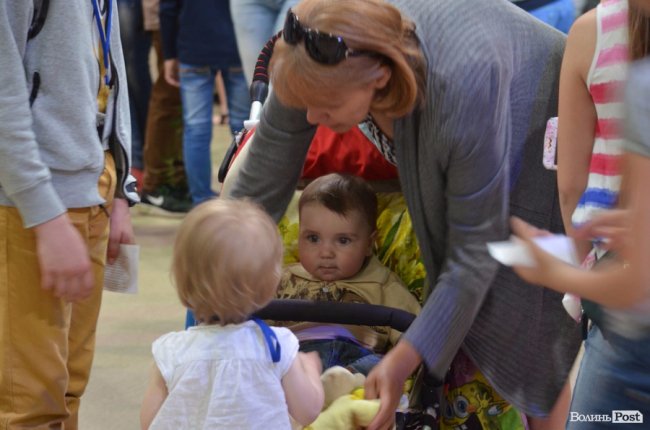 Діти наших Героїв: у «ПортСity» розважали дітей волинських атовців