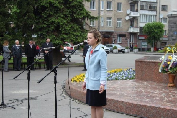 У Луцьку віддали шану Великому Кобзарю. ФОТО