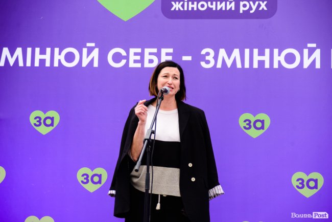 Мирна армія: десантниць Жіночого руху «За майбутнє» навчали, як захищати себе фізично та морально