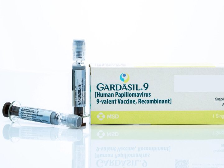 З січня починається  вакцинація дівчаток: в Україну доставили перші вакцини