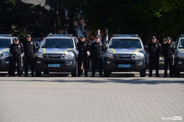 В Луцьку презентували групи реагування патрульної поліції. ФОТОРЕПОРТАЖ