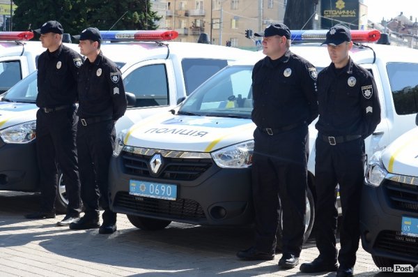В Луцьку презентували групи реагування патрульної поліції. ФОТОРЕПОРТАЖ