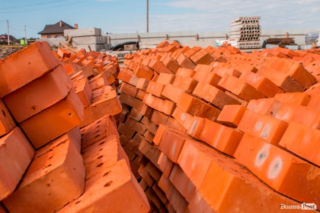 «Західний Олімп» завершує першу чергу будівництва сучасних квартир під Луцьком*. ФОТО